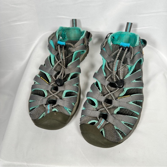 Keen Shoes - KEEN Whisper Women’s 8.5 Gray Teal Waterproof Hiking Sandals Closed Toe Gorpcore